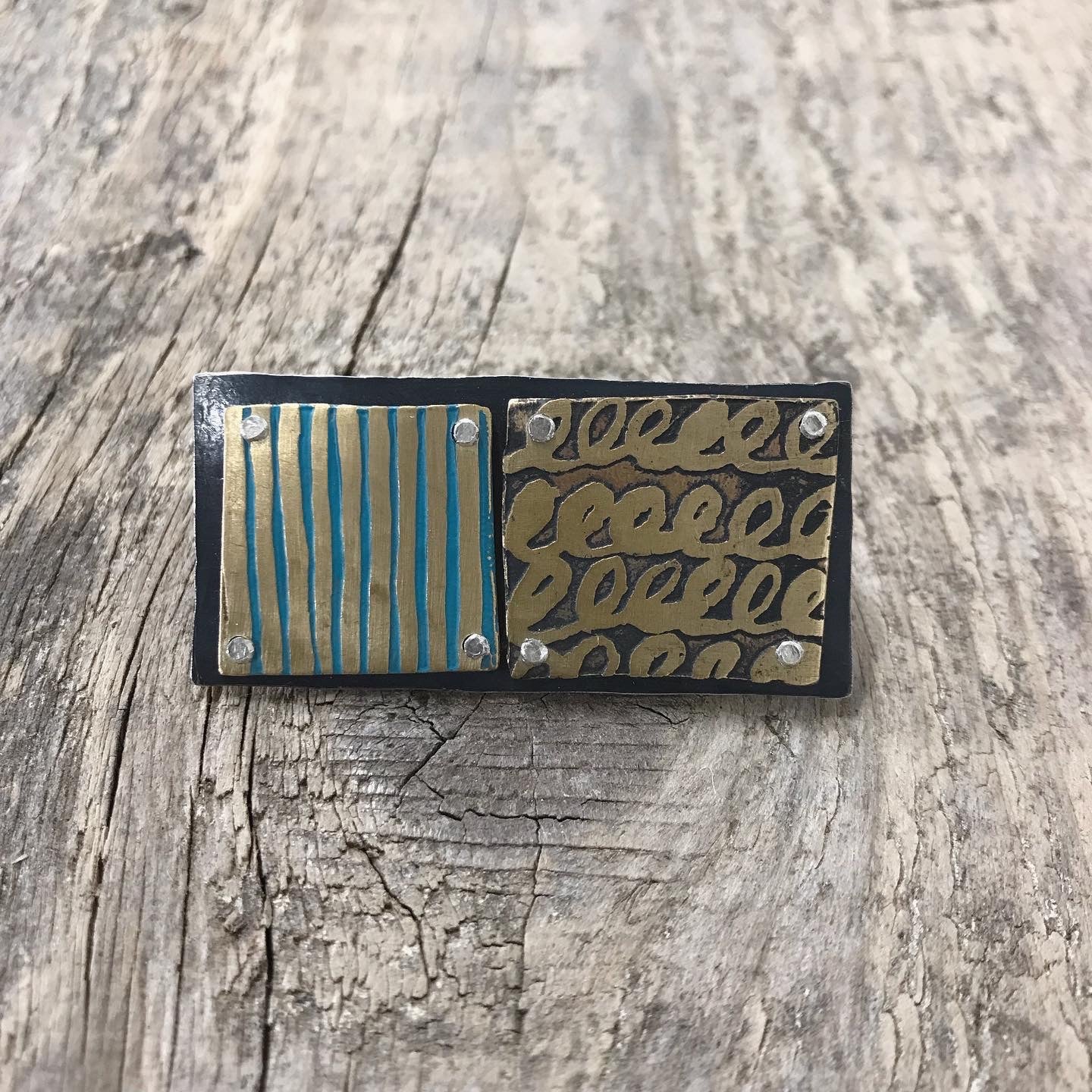 the ANY WAY YOU WANT broodge