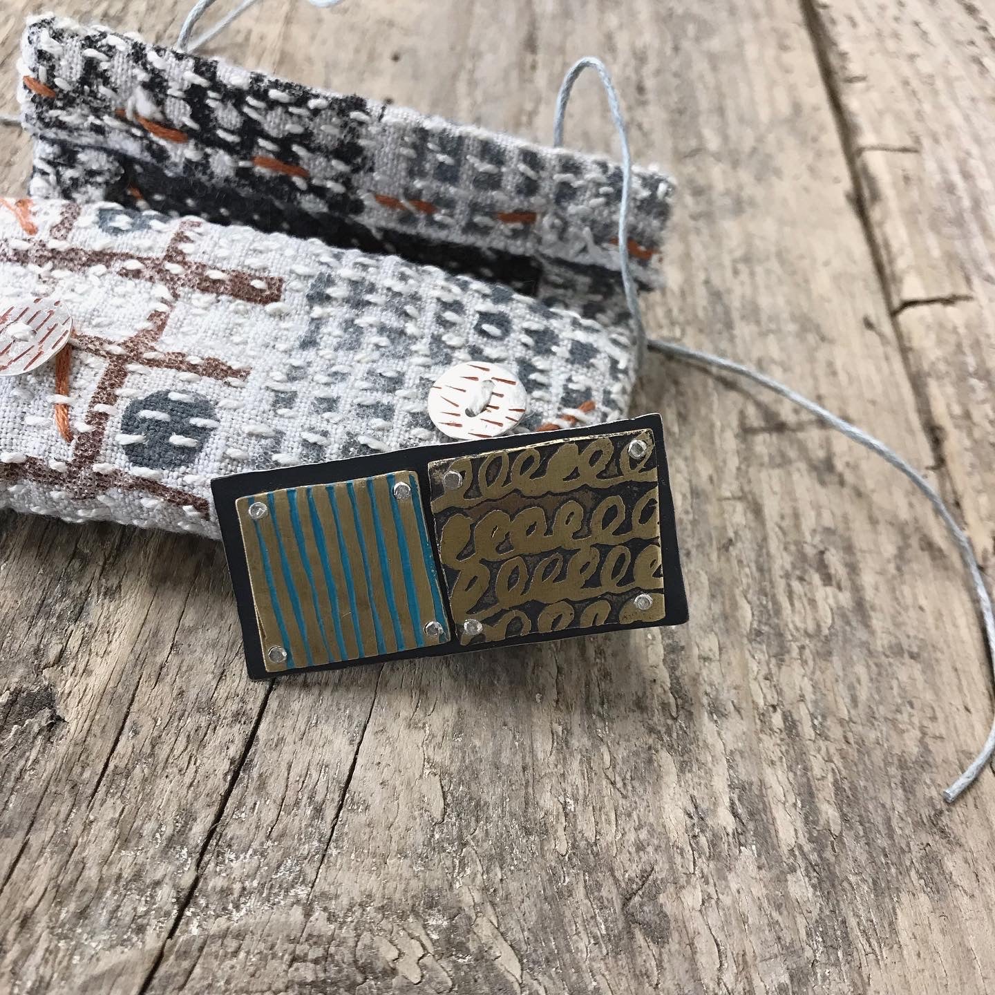 the ANY WAY YOU WANT broodge