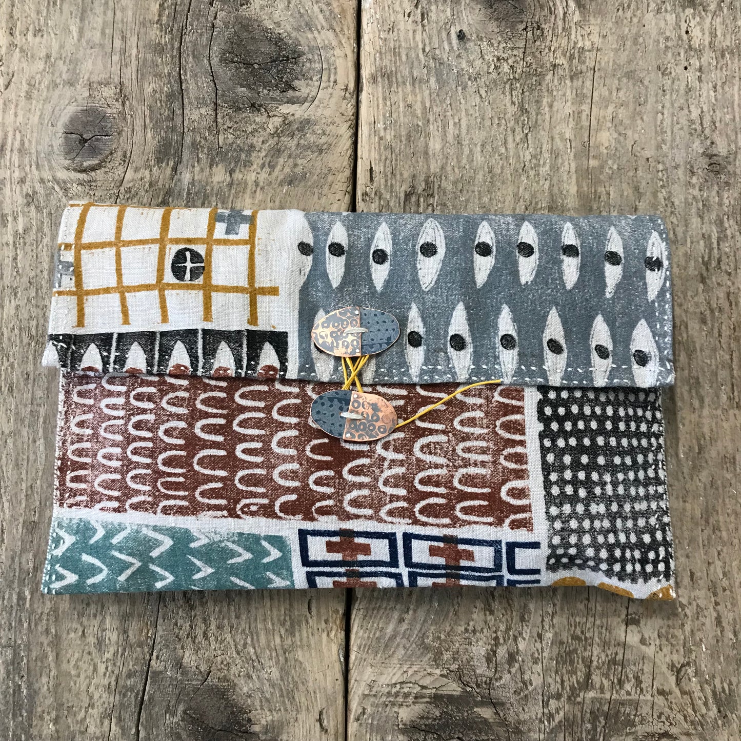 L A R G E handstitched keepsake pouch