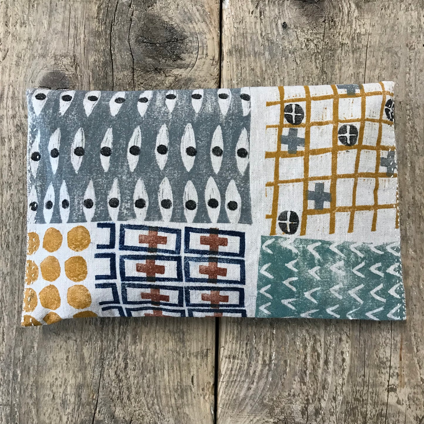 L A R G E handstitched keepsake pouch