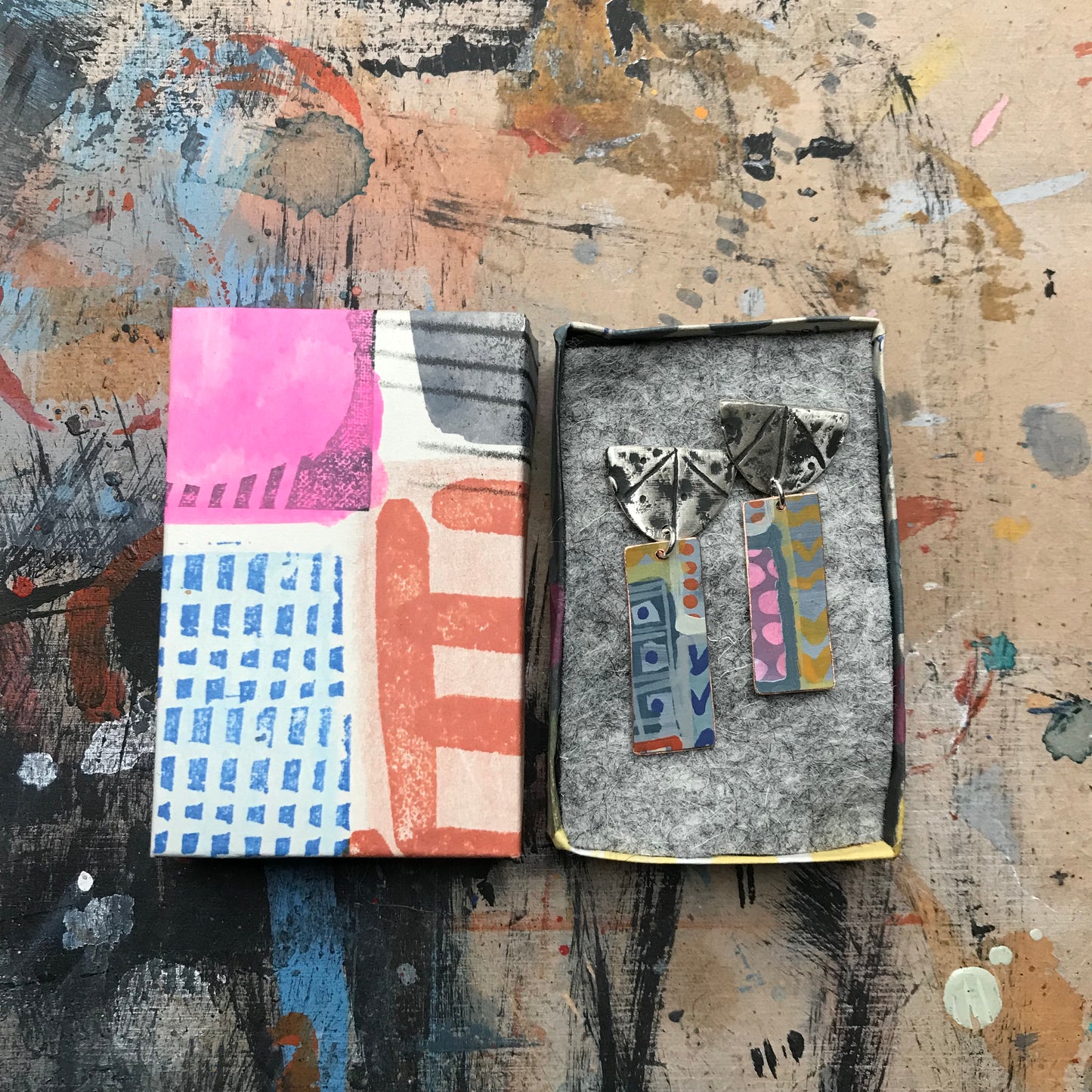 the dark pink & blue ON THE CUSP earrings