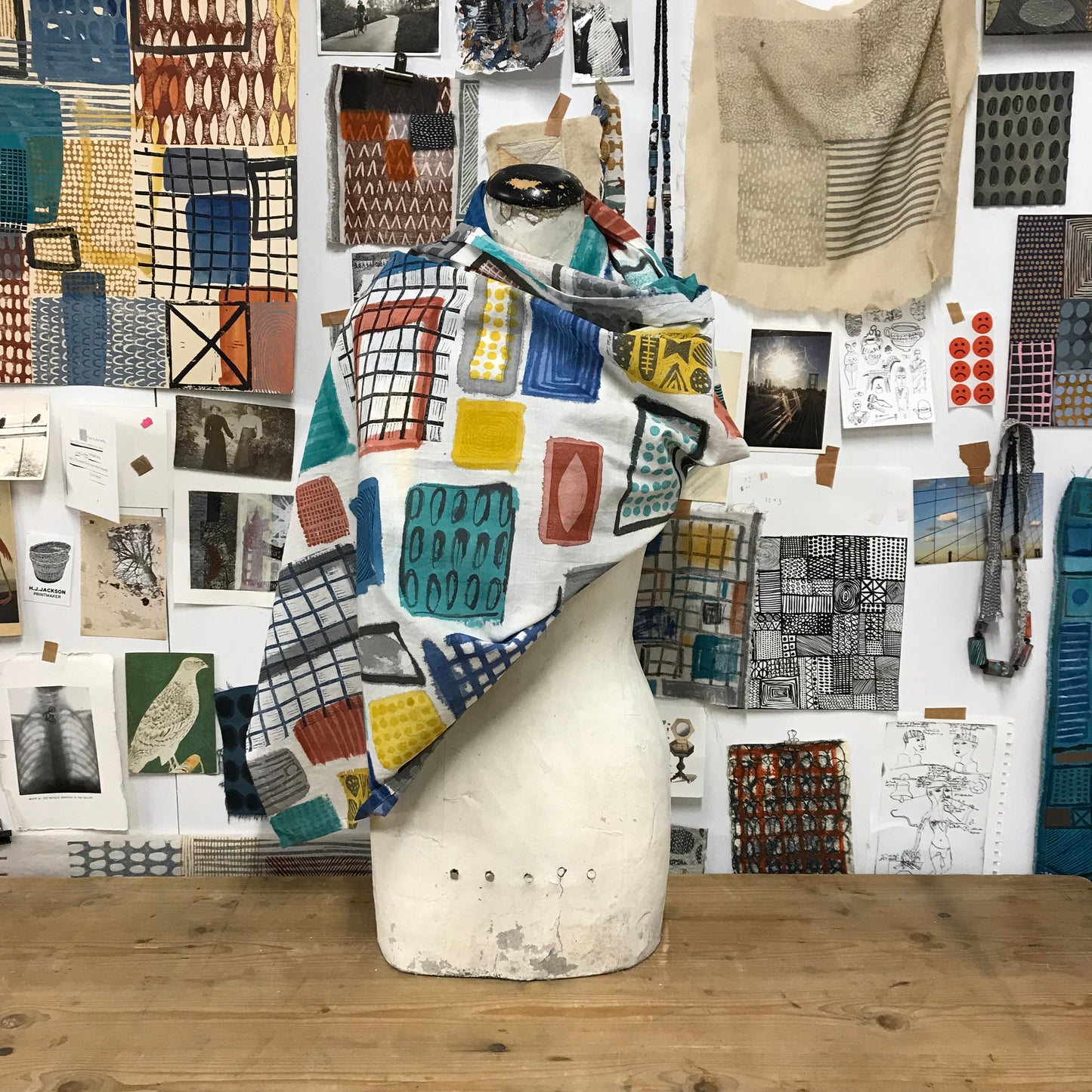 the NATIVE LANGUAGE scarf - no. 7