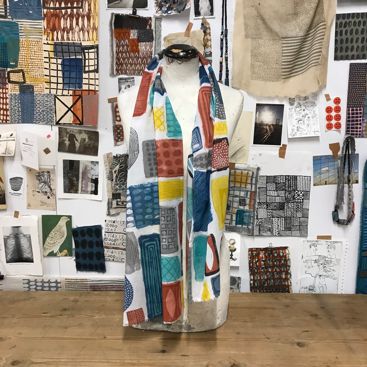 the NATIVE LANGUAGE scarf - no. 1