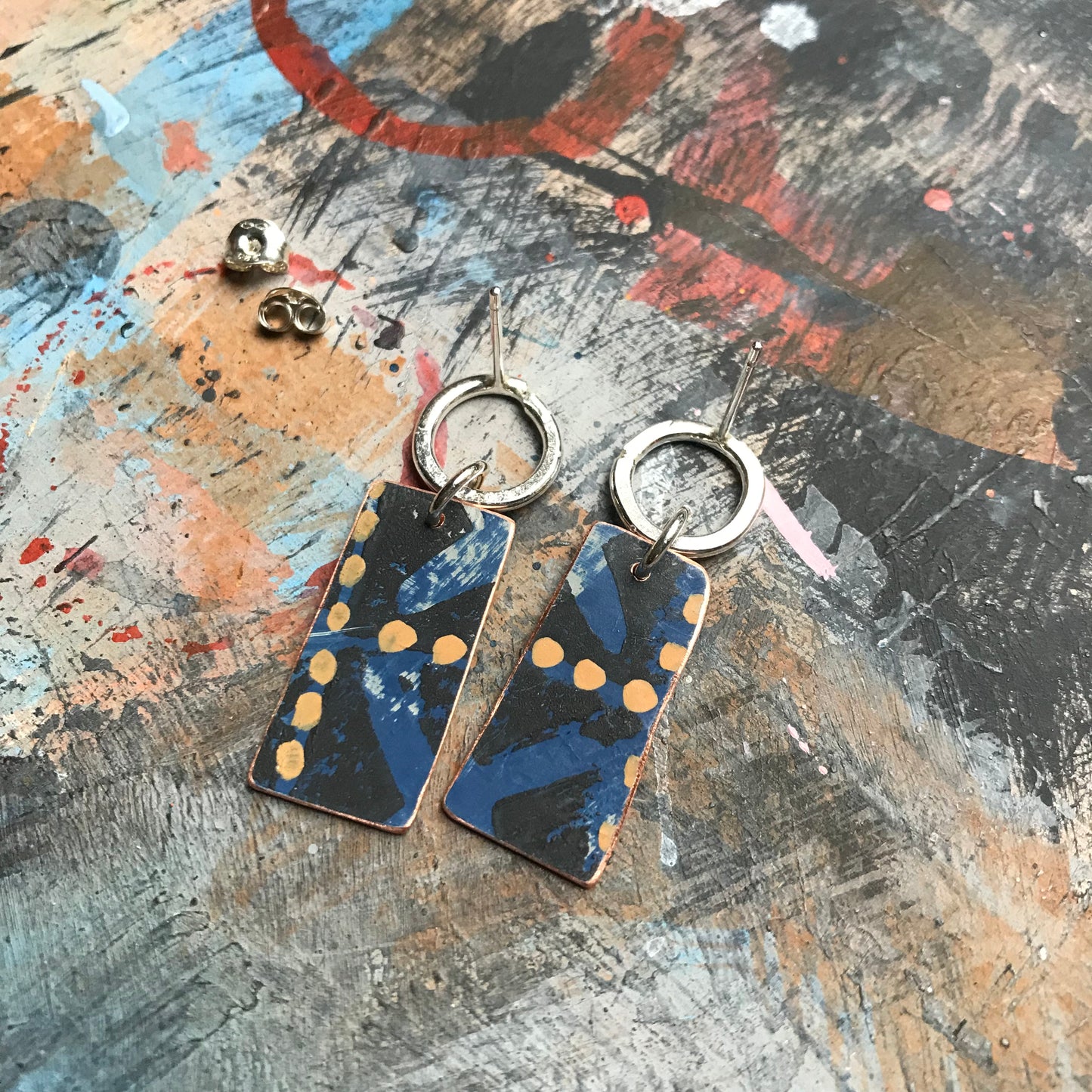 the VERNAL DISSOLVING earrings